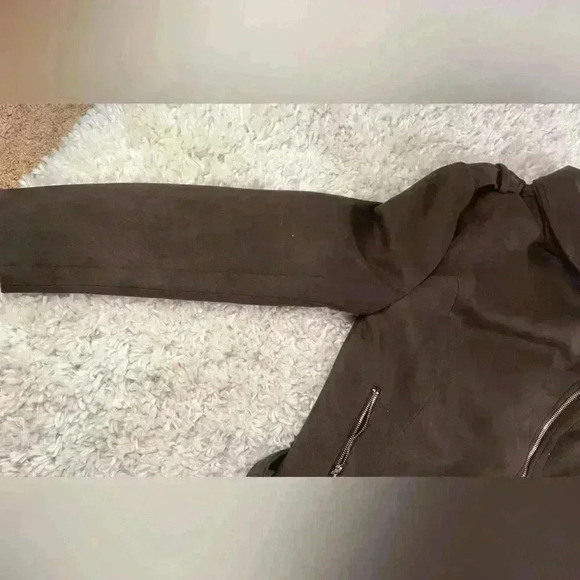 Romeo & Juliet couture faux suede chestnut women’s jacket. - Picture 9 of 16